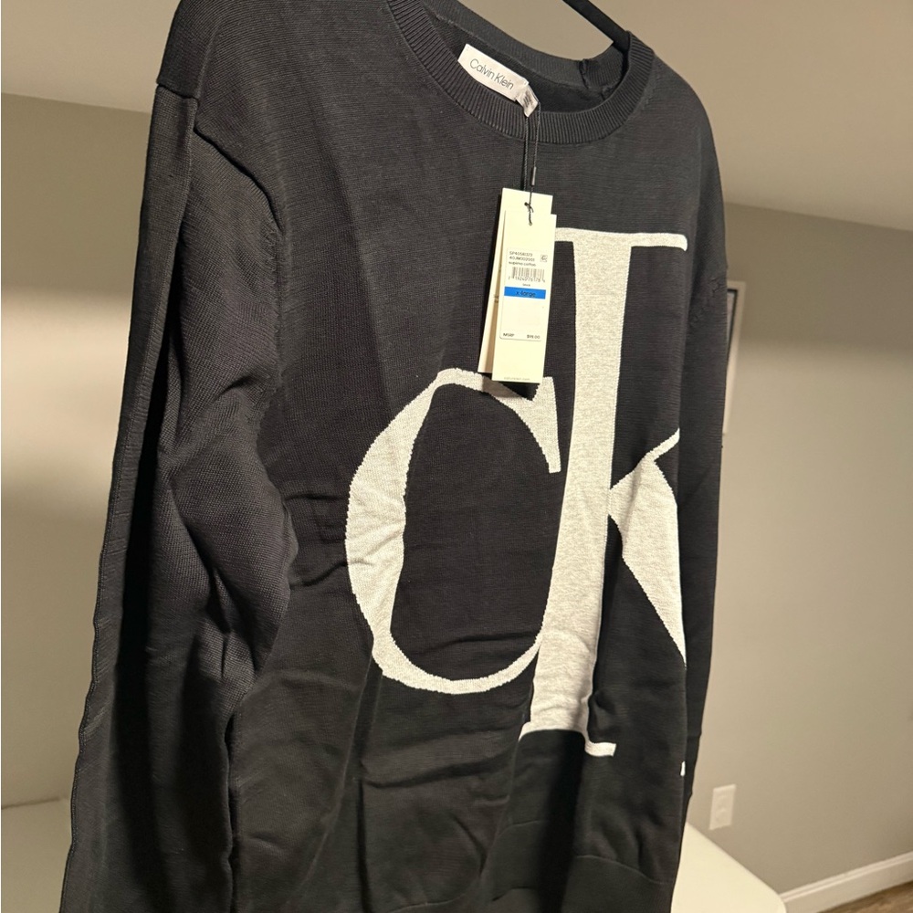Calvin Klein Black and White Knitwear